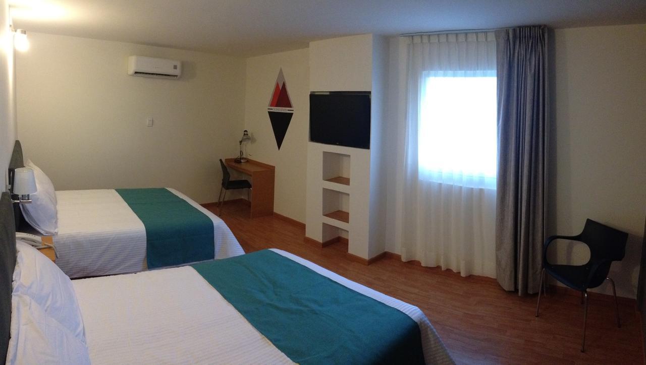 Hotel Dajana Boulevard Leon Luaran gambar