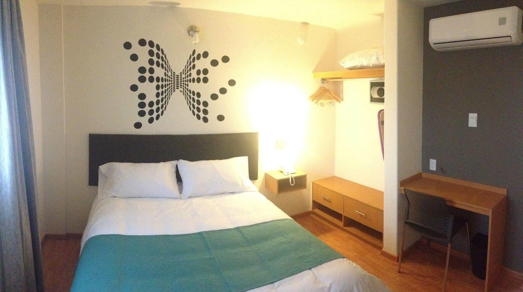 Hotel Dajana Boulevard Leon Luaran gambar